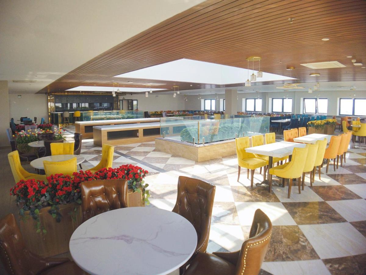 Atp Galaxy Hotel & Apartment Danang Экстерьер фото