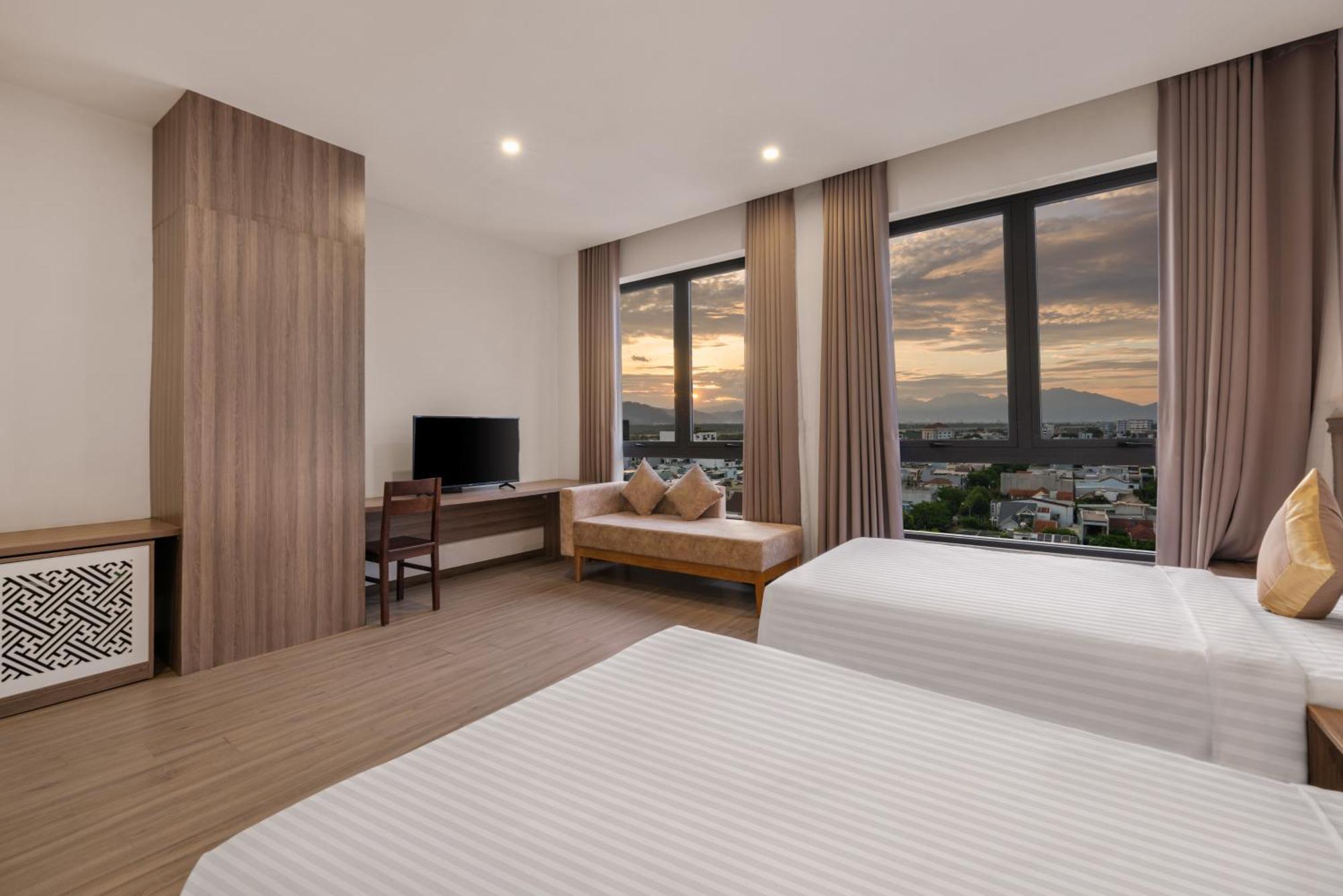 Atp Galaxy Hotel & Apartment Danang Экстерьер фото