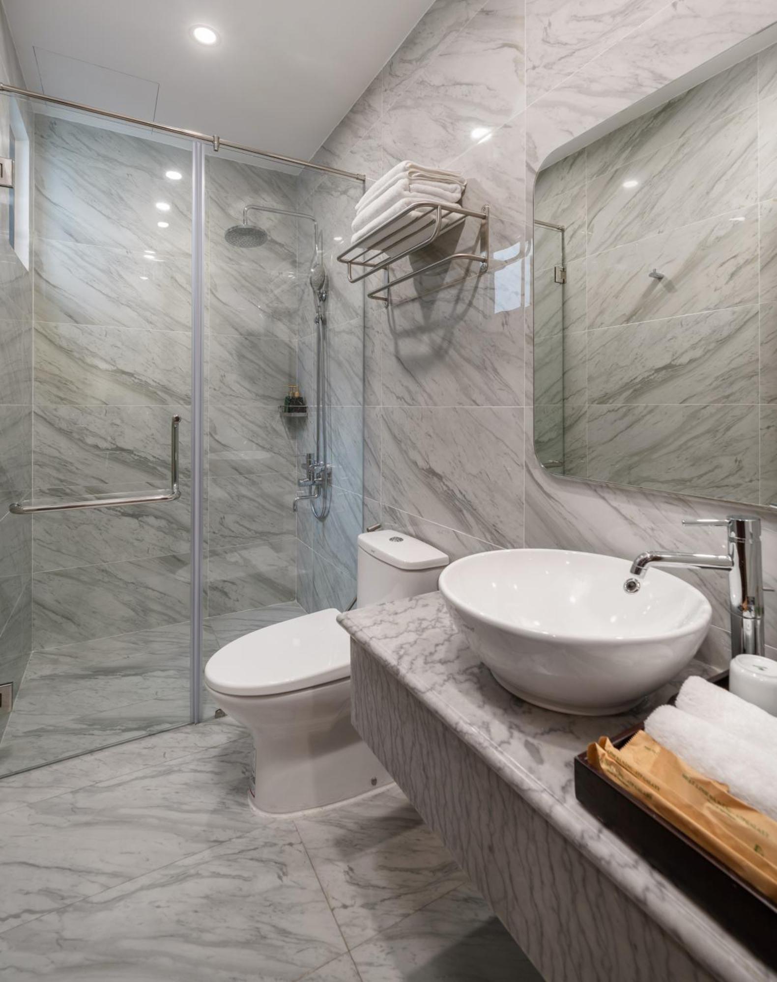 Atp Galaxy Hotel & Apartment Danang Экстерьер фото
